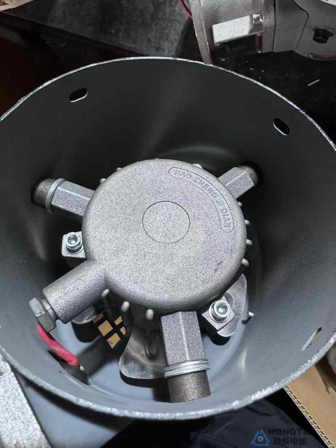 YBBP-315L2-4电机配低噪音风机